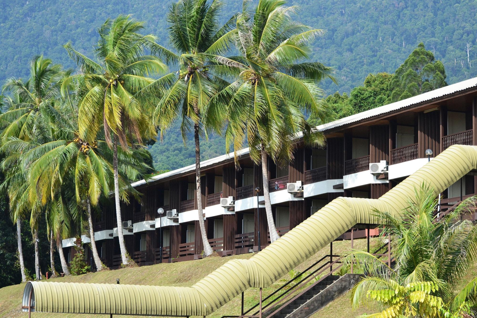Damai Beach Resort Kuching Exterior photo