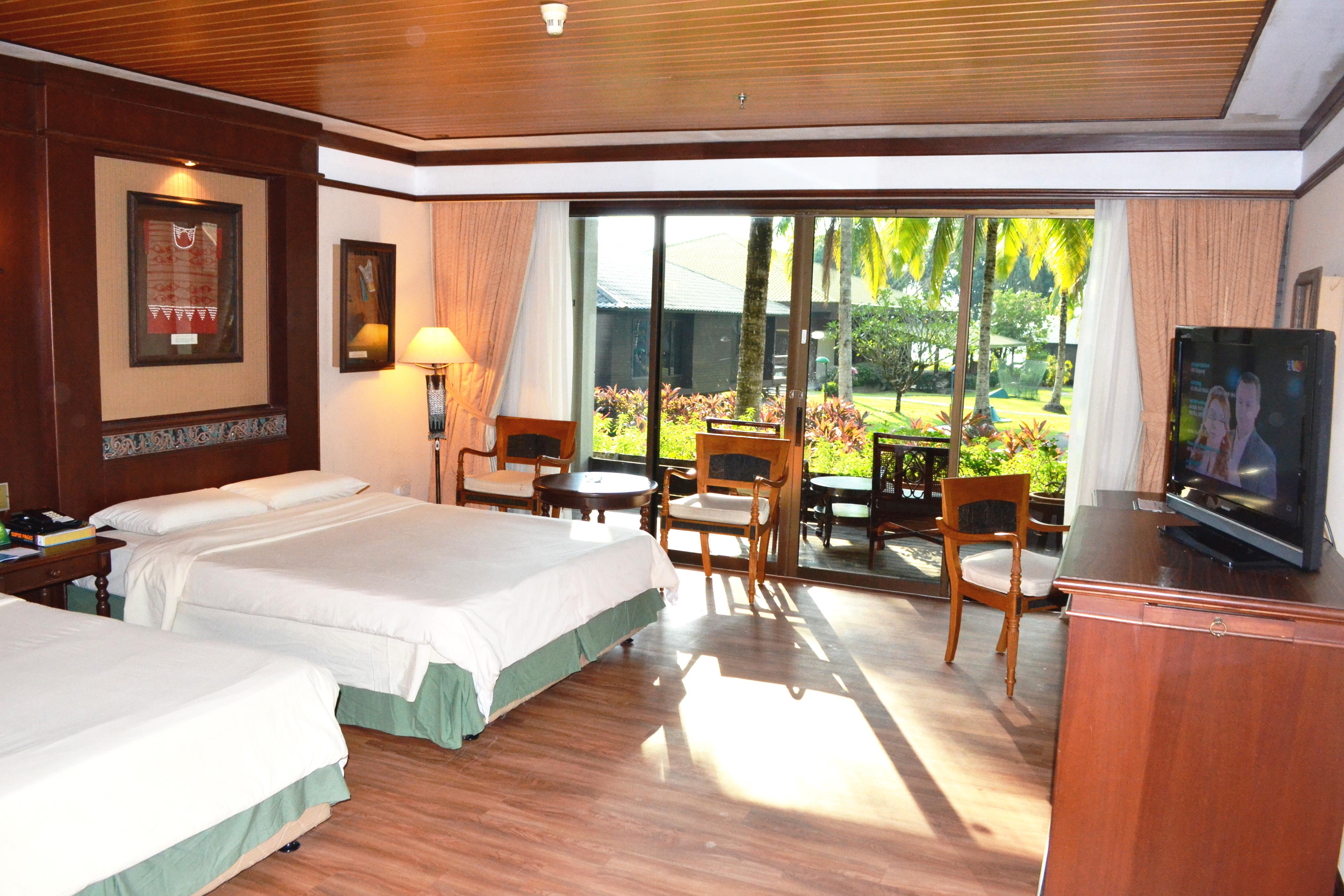 Damai Beach Resort Kuching Exterior photo