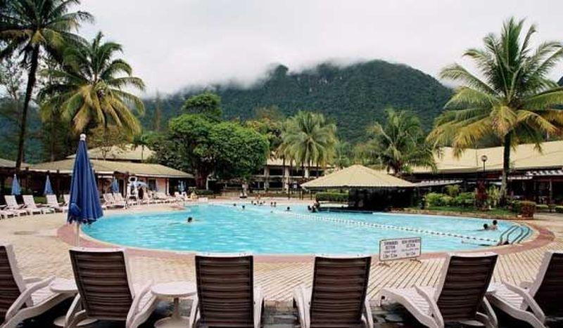 Damai Beach Resort Kuching Exterior photo