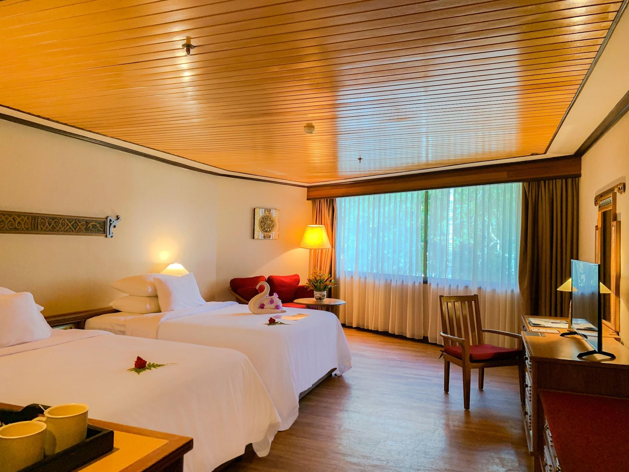 Damai Beach Resort Kuching Exterior photo